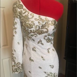 Tony Bowls short dress